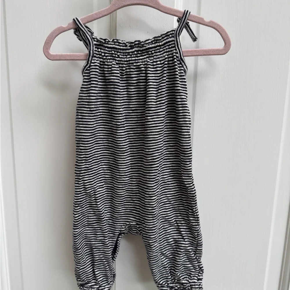 Baby GAP 0-3M Girls Black and White Stripe Camisole Sleeveless Jumpsuit - Picture 5 of 5